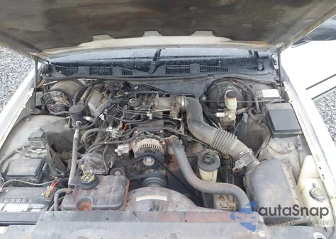 2000 Mercury Grand Marquis Ls из США, поврежденный, VIN 2MEFM75WXYX651488